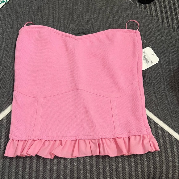 Bright pink strapless tube top - Picture 1 of 4